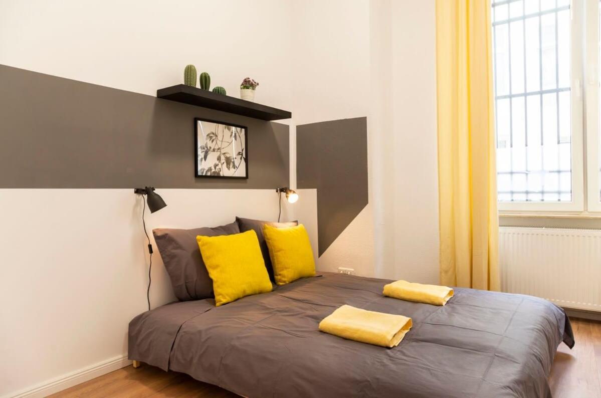 Modern 2 Bedroom Apartment In Berlin Schoeneberg Екстер'єр фото