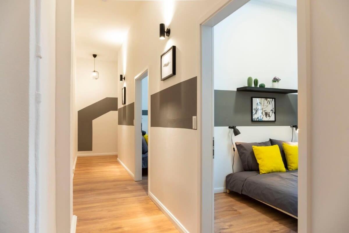 Modern 2 Bedroom Apartment In Berlin Schoeneberg Екстер'єр фото