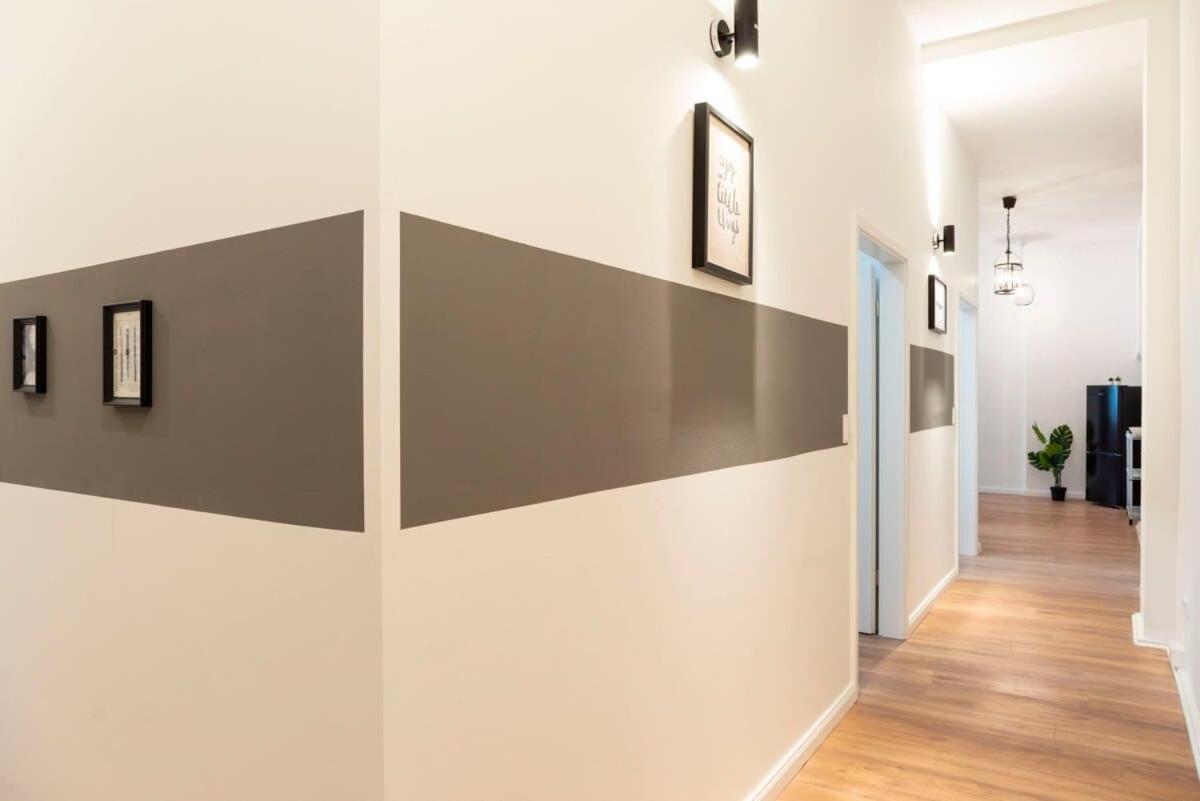 Modern 2 Bedroom Apartment In Berlin Schoeneberg Екстер'єр фото